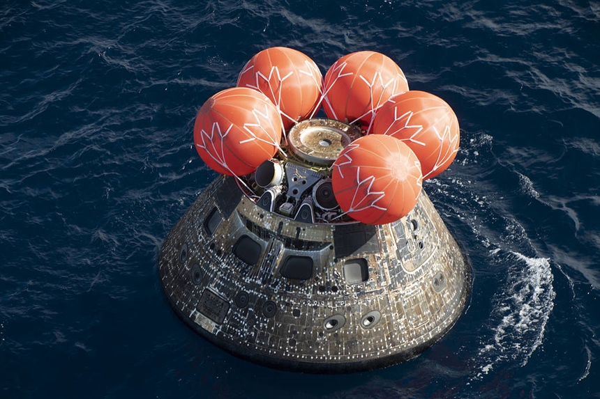 Artemis I's Orion Capsule Returns Safely to Earth